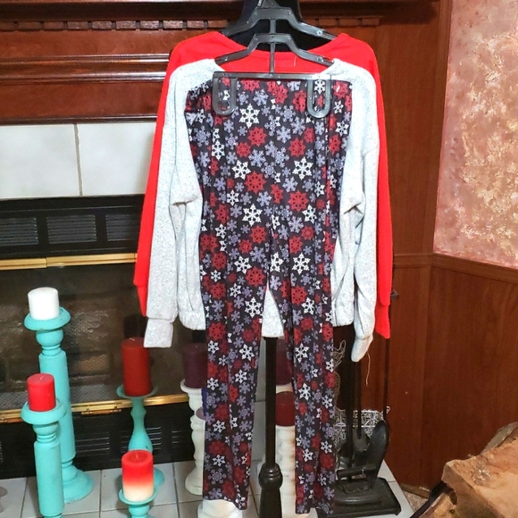 GIRLS - CHRISTMAS - 3 PIECE SET - SIZE LARGE - Picture 2 of 4